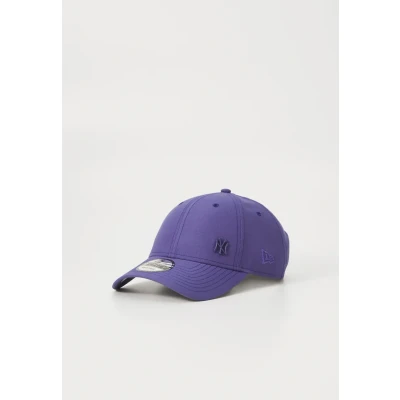 Image of New Era Adult&#039;s 9Forty Tonal Flawless MLB York Yankees Baseball Cap Hat Dark Blue