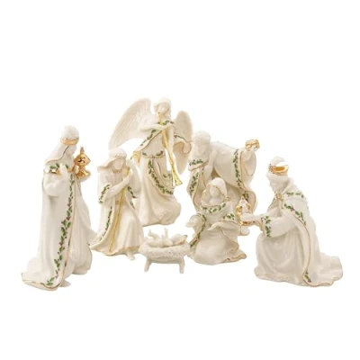Image of Lenox 806053 Holiday 7 Piece Mini Nativity Set, Ivory, 1.60 LB