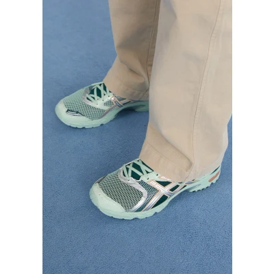 Image of Asics Sportstyle Gelds Trainer 14 Unisex Trainers Lichen rock/pure silvercoloured, Size: 37, silver/coloured shoes
