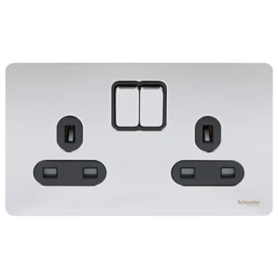 Image of Schneider Electric Ultimate Screwless Flat Plate Switched Double Power Socket, Pole, 13A, GU3420DBPC, Polished Chrome with Black Insert