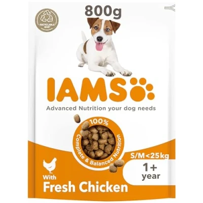 Image of IAMS Complete Dry Dog Food for Adult 1+ Small and Medium Breeds with Chicken 800 g
