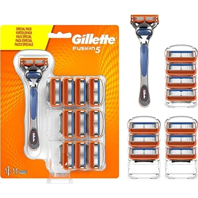 Image of Gillette Fusion5 Razor Plus 11 Blade Refills