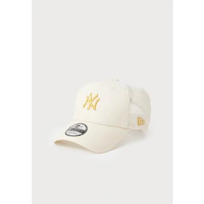 Image of New Era Homefield 9FORTY Trucker Unisex Cap, Size: One Size, Sand