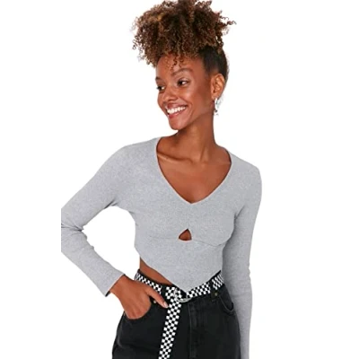 Image of Trendyol FeMan Young Slim fit Bodycon Scoop Neck Knit Blouse Gray