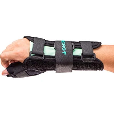 Image of Aircast A2 Wrist Support Brace with Thumb Spica: Right Hand, Small