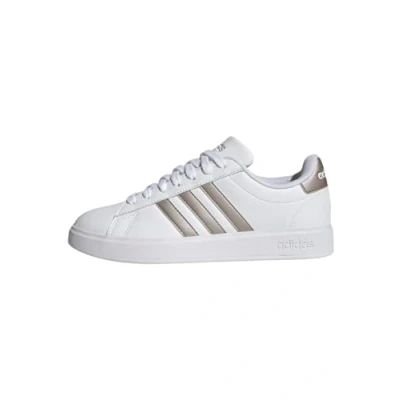 Image of adidas Women&#039;s Grand Court 2.0 Sneaker, Ftwr White Platin Met Met, 7.5 UK