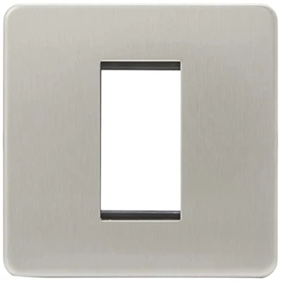 Image of KnightsBridge Screwless 1G Modular Faceplate Brushed Chrome