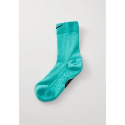 Image of Nike Midweight Running Socks Green Size 35 38 Comfortable Support for Your Runs