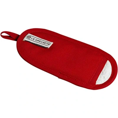 Image of Le Creuset Cerise Handle Glove