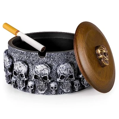 Image of Skull Ashtray with Lid for Cigarettes Natural Resin Ash Tray Indoor or Outdoor Use Cool Ashtrays and Halloween Decorations Home Garden Decor (Black)