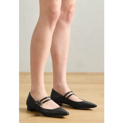 Image of Geox D GISELDA15 women&#039;s Shoes (Pumps / Ballerinas) in Black