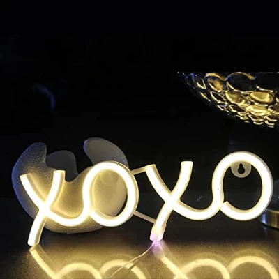 Image of DAKABUKA XOXO Warm White LED neon Light sign Night Lights For Wall Decor Up Signs Birthday Gift Kids&#039; Bedroom Party Hotel Restaurant Bar (USB Battery Powered)
