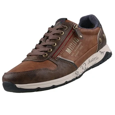 Image of Mustang BRICA men&#039;s Shoes (Trainers) in Brown