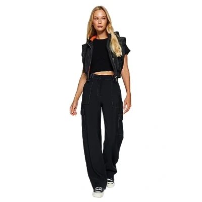 Image of Trendyol Women High Waist Straight Leg Trousers Schwarz