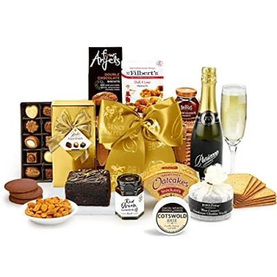 Image of Luxury Prosecco Gift Set in Handmade Willow Basket Wellington Hamper with Farmhouse Pâté, Cheddar, Brie, Oatcakes Food &amp; Drink Gifts for Birthdays and Celebrations, from Regency Hampers