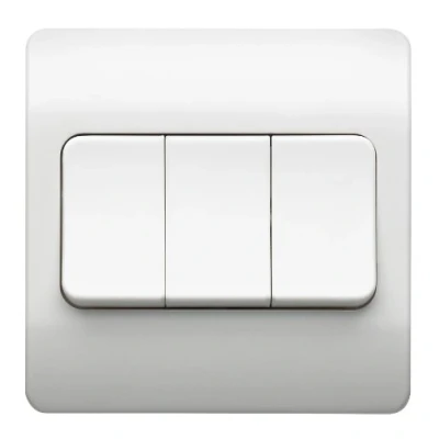 Image of Mk K4783WHI 10A 3 Gang Single Pole 2 Way Wide Plateswtch