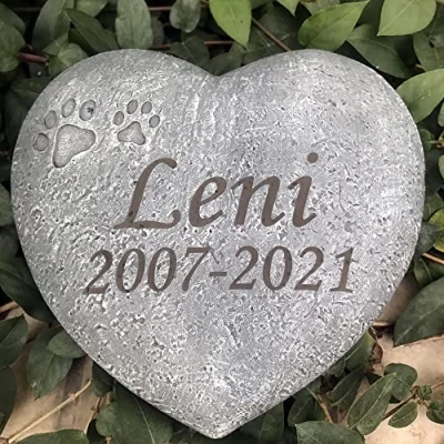 Image of CUDMORERBE Personalized Paw Prints Pet Memorial Stones, Heart Shaped Dog Grave Marker, Custom Garden Tombstone for Outdoors Or Indoors Sympathy Gift