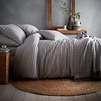 Image of Appletree Loft Torbury Tuft Duvet Cover Set Double Bed Size in Silver