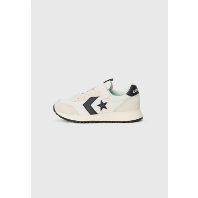 Image of Converse Omega Unisex Trainers for kids, Size: 12.5K, Vintage white/black shoes
