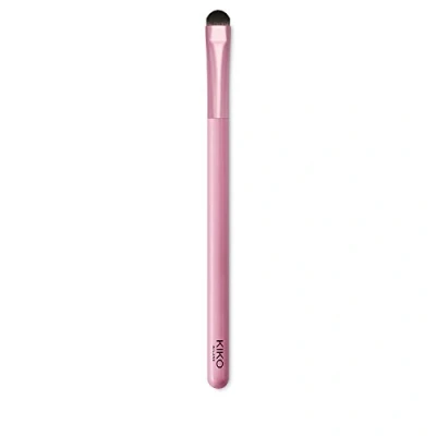 Image of KIKO Milano Smart smoky brush 200 Eye contour with synthetic fibres for defined blending