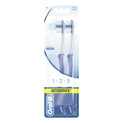 Image of Oral B 1,2,3 Indicator 35 Toothbrush, Medium, Pack of 2