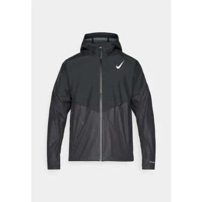 Image of Nike Performance Running jacket, Men&#039;s, Size: Medium, Black/summit white