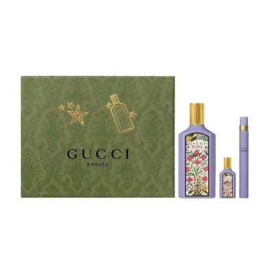 Image of Gucci Flora Gorgeous Magnolia Eau de Parfum 100ml Gift Set