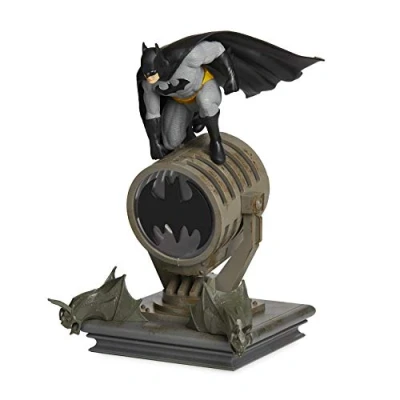 Image of Batman Figurine Light Officially Licensed DC Super Heroes Decor and Gift, Collectible Display Lamp Must Have for Comic Fans, USB Powered 27 LED Paladone