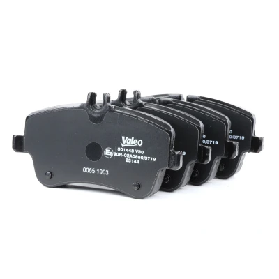 Image of 0034202520, 0034202620, 0034204520, 0034205920, 0034206020 Brake pad set VALEO 301448 MERCEDES BENZ: C Class Coupe, CLK Saloon
