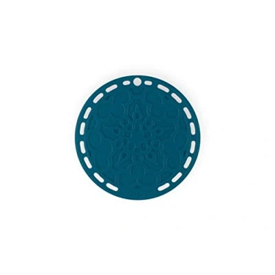 Image of Le Creuset French Trivet, Silicone, Heat resistant to 250C, 20 cm, Deep Teal, 42401206420000