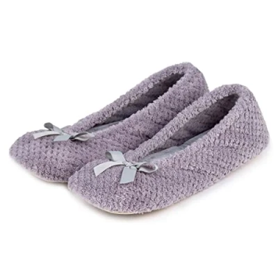 Image of Isotoner Women Ladies Popcorn Ballet Closed Back Slippers, Grey (Pale Grey), XL 40/41 EU