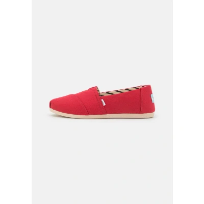 Image of TOMS Alpargata Trainers, Women&#039;s, Size: 3, Red Cotton
