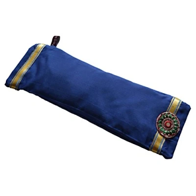 Image of Yoga United Luxury Eye Pillow dark blue
