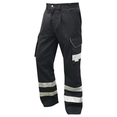Image of Leo Workwear Ilfracombe CT02 Polycotton Water and Stain Repellent Finish Cargo Trouser, 50 Short, Black