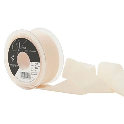 Image of Berisfords Velvet Ribbon, Eggshell, 10.2 x 4.5 cm