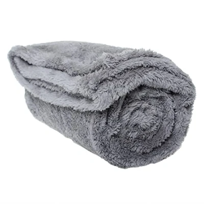 Image of Soft Fluffy Fleece Blanket for Cats &amp; Dogs Warm Pet Throw Machine Washable Bed and Travel Protects Furniture Grey, Large 100 x 120 cm