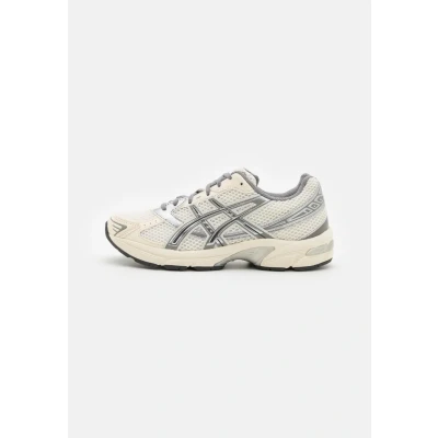 Image of Asics Sportstyle GEL1130 Trainers, Women&#039;s, Size: 6, Cream/clay grey Imitation leather/ textile