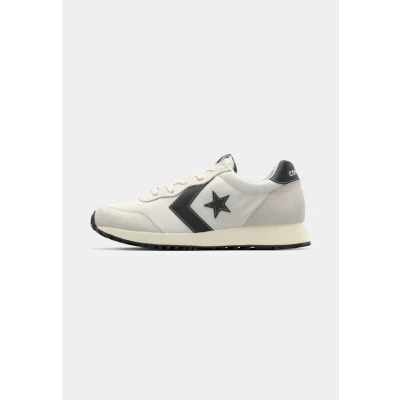Image of Converse Omega Trainer Unisex Trainers, Size: 5, Vintage white shoes