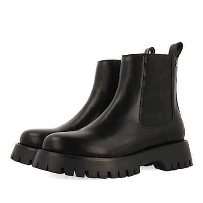 Image of Gioseppo GEILO women&#039;s Mid Boots in Black