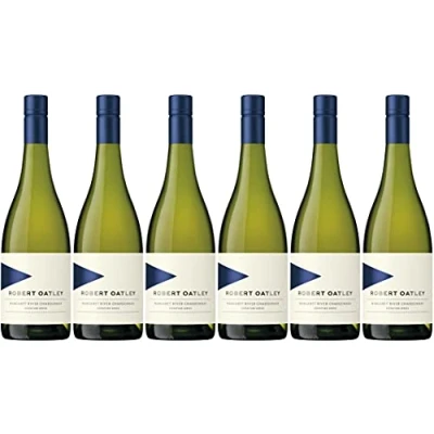 Image of White Wine Lovers Robert Oatley Signature Chardonnay Margaret River Australia 6 x 75cl