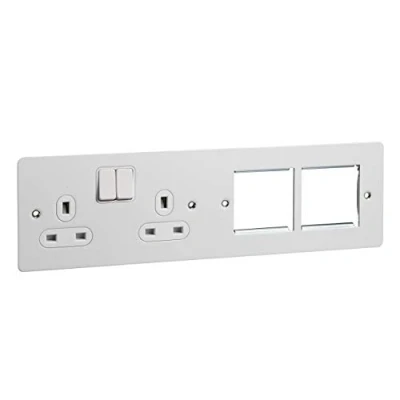 Image of Schneider Electric Ultimate Flat Plate Switched Double Power Socket, Pole, with Combination Media Plate, GU32202DMPWPW, Painted White Insert