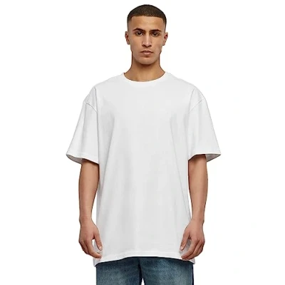 Image of URBAN CLASSICS Men&#039;s Basic Oversized T Shirt, Wide Cut, Long Tee, Short Sleeves Shirt with Crew Neck, 100% Jersey Cotton, in White, Size: L
