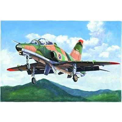 Image of Hobbyboss 1:48 Scale Hawk T Mk67 Model Kit (Grey)