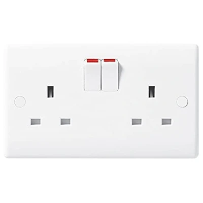 Image of BG Electrical 822DP 01 Double Switched Power Socket, White Moulded, 13 Amp 5 pack