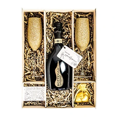 Image of Bottega Rive Prosecco DOC 75cl Gift Set with 2 Gold Sparkled Champagne Flutes, Chocolates and Box Hamper For Women Men (Gold Tops)