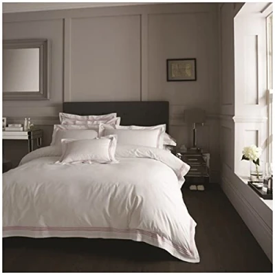 Image of Gaveno Cavailia Hotel Collection Double Duvet Set Devore White/Pink, Luxury Elegant Bedding, 3 Piece Cotton Blend Bedlinen, Easy Care DuvetCover Bedset, 1 Quilt Cover and 2 Pillow Cases