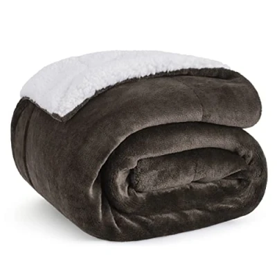 Image of Bedsure Sherpa Fleece Throw Blanket Fluffy Microfiber Solid Blankets for Bed and Couch Throw/Single Size, Brown, 130x150cm