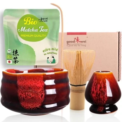 Image of Goodwei Matcha Tea Set: Ceremonial Bowl with Whisk, Scoop and 30g Organic from Japan (Akai)