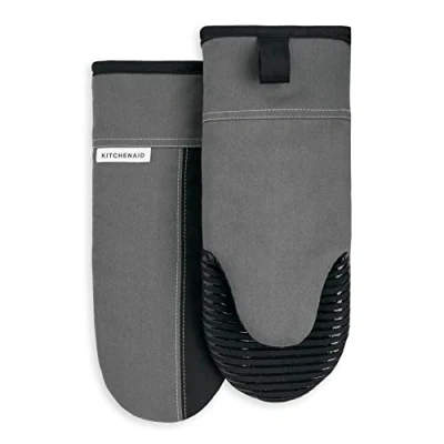 Image of KitchenAid Beacon Two Tone Non Slip Oven Mitt Set, Contour Silver/Onyx Black, 5.75&quot;x13&quot;, 2 Piece