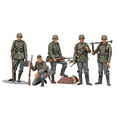Image of Tamiya 35371 000 German Infantry Set (Mid WWII) 1:35 Plastic Model Kit